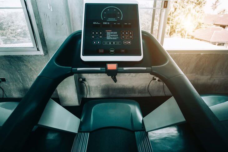 Treadmill Multi Tasking Screen Interface